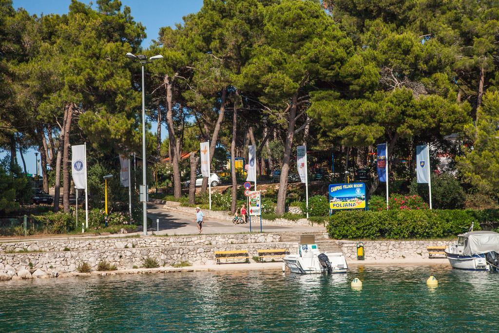 Camping Village Poljana Mali Lošinj Exteriör bild